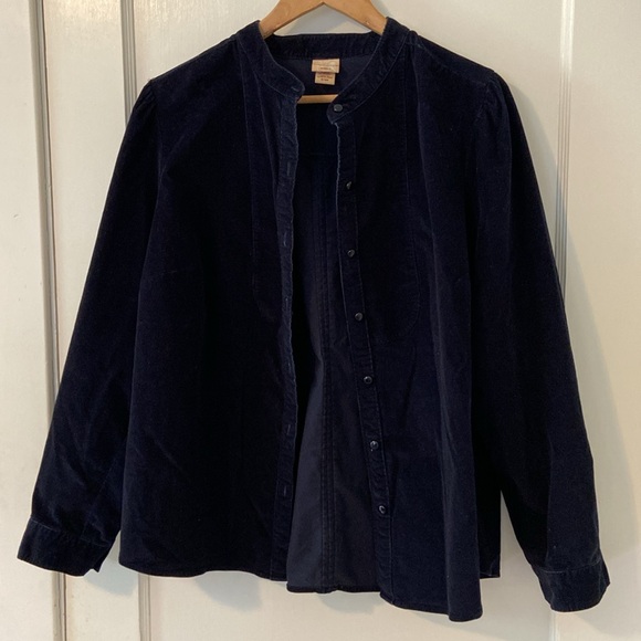 Like new navy blue Corduroy Button-Up Shirt or Shacket 🫐 - Picture 3 of 11